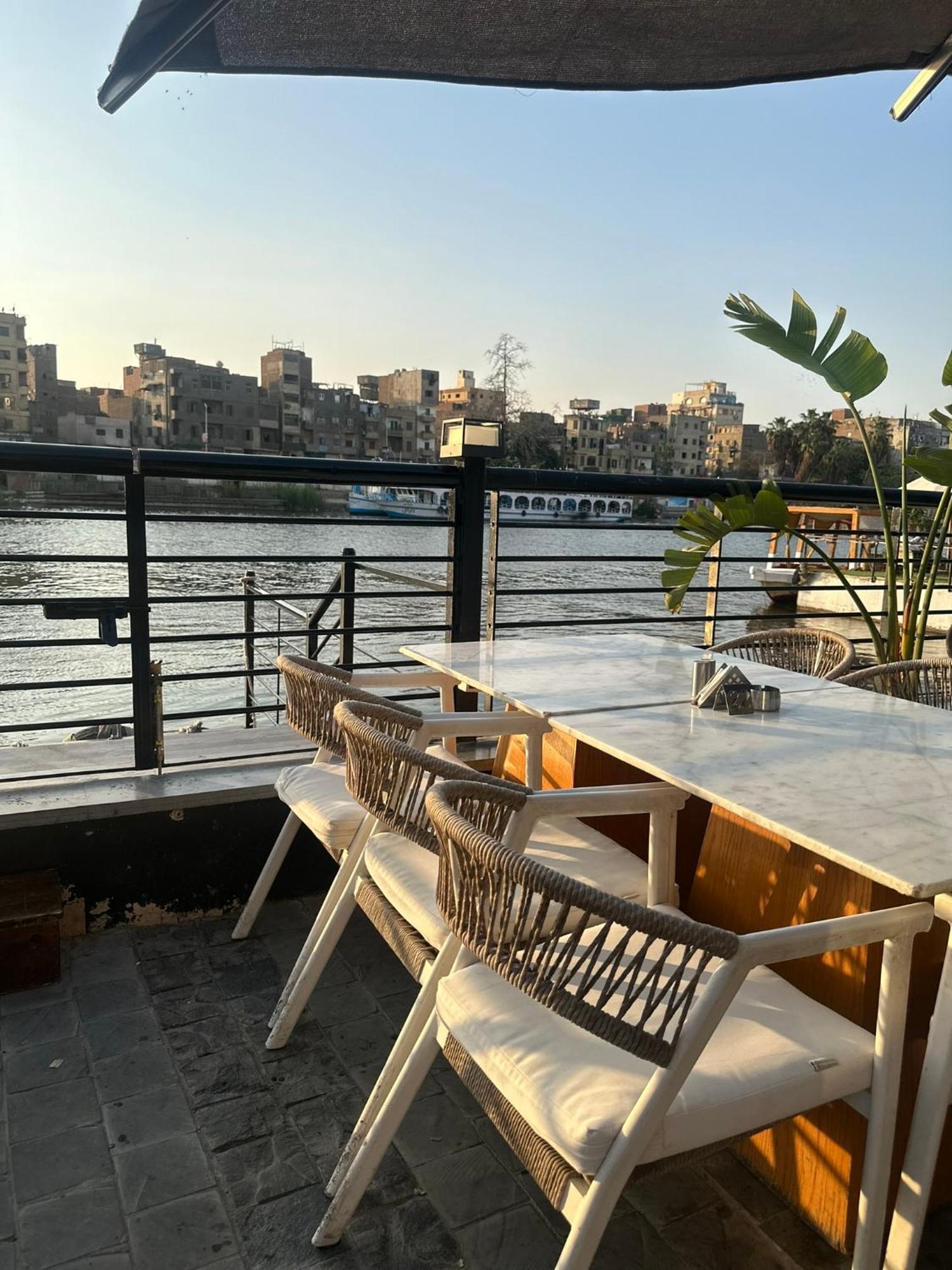 Modern 1 - Bedroom In Zamalek Visits Allowed - 8b * El Cairo